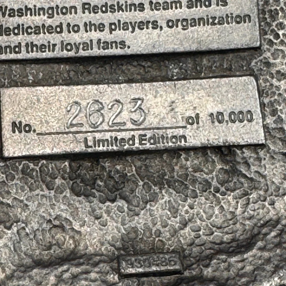 Vintage 1993 Siskiyou Washington Redskins NFL Belt Buckle Limited Edition 2623